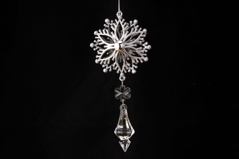 Snowflakes And Pendant Ornament
