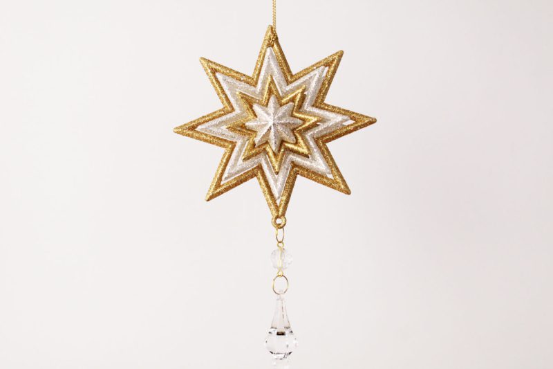 Snowflakes With Pendant Ornament