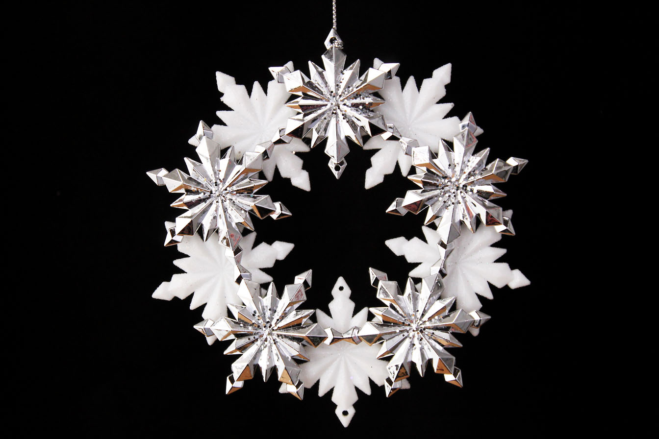 Wreath Ornament
