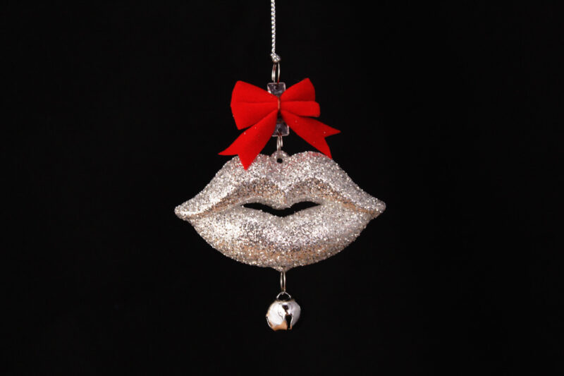 Lips Ornament
