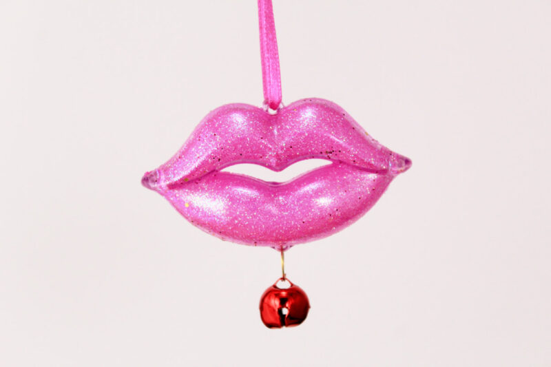 Lips Ornament