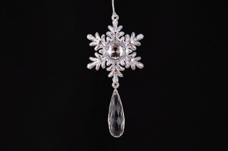 Snowflake With Teardrop Pendant Ornament